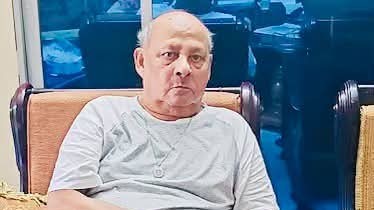 লন্ডনের জীবন ছেড়ে জন্মভূমিতে, জনকল্যাণে প্রায় ৩০ কোটি টাকা ব্যয় চিকিৎসকের
